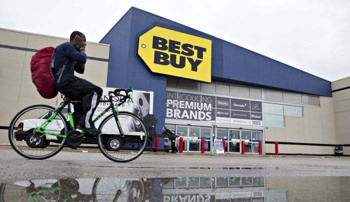 180322181306 best buy store schaumburg illinois 780x439